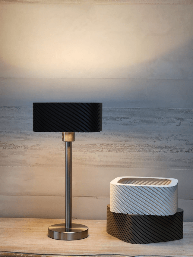 Lampe - PHAROS - Black swan